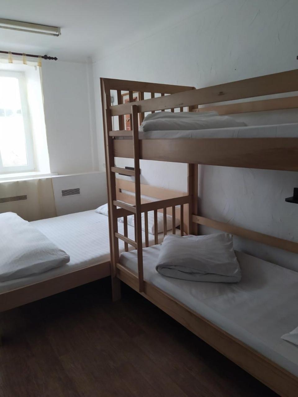 Hostel Cool Traveler Kiew Exterior foto