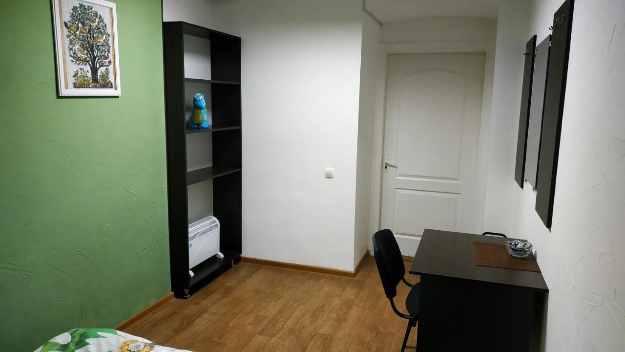 Hostel Cool Traveler Kiew Exterior foto
